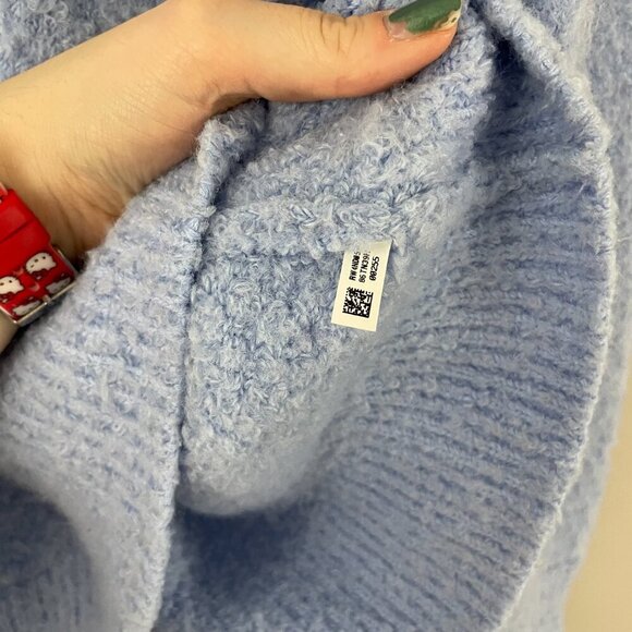 Aerie Teddy Boucle Oversized Knit Sweater in Ocean Sky Size Medium - Picture 4 of 6